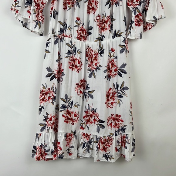 NEW LOOK off the shoulder floral red and green print on white flowy top M - Picture 3 of 12